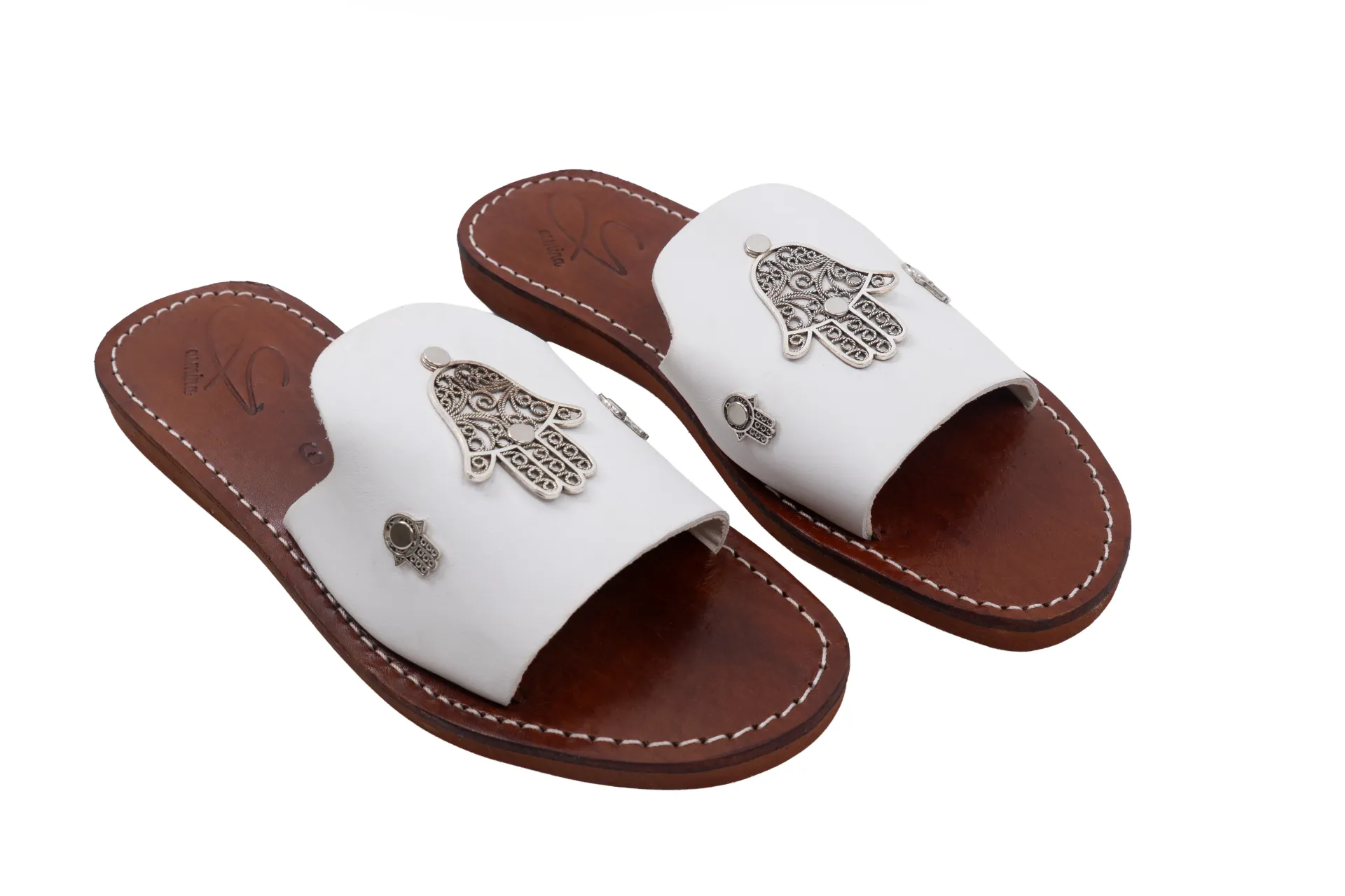 White Hamsa sendala (37)